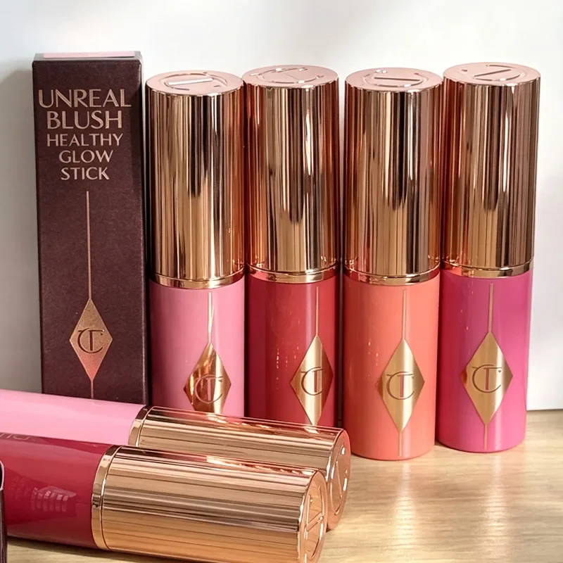 고급 CT 브랜드의 볼륨감을 더해주는 립글로스, 촉촉한 - Luxury Skincare And Makeup Brands 리뷰 및 가격