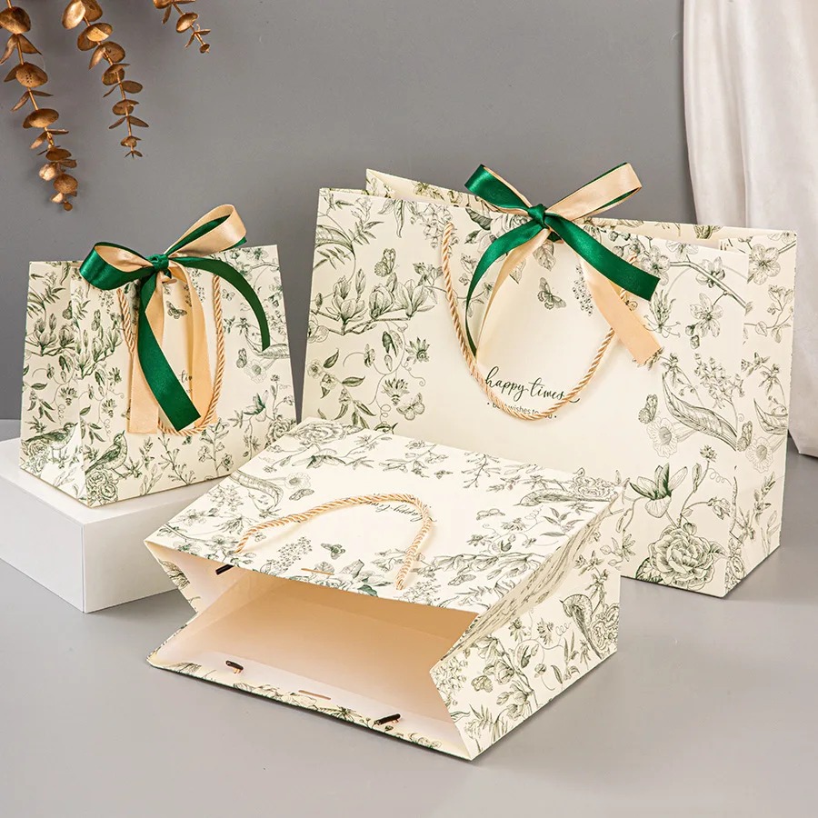 리본 장식이 있는 꽃무늬 종이 선물 가방 10개입, 휴 - Luxury Skincare Packaging 리뷰 및 가격